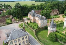 La mairie et le château