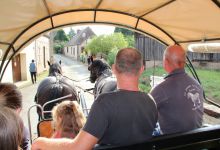 ... permettant de découvrir le bourg et les abords du Manoir du Châtellier.