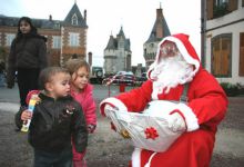 Animation de Noël 2008 par le Comité des Fêtes (distribution de friandises par le Père Noël)