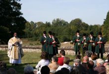 Pendant la messe de Saint-Hubert